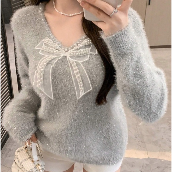 Sweaters - Gray Fuzzy Sweater with Pearl Bow Detail
